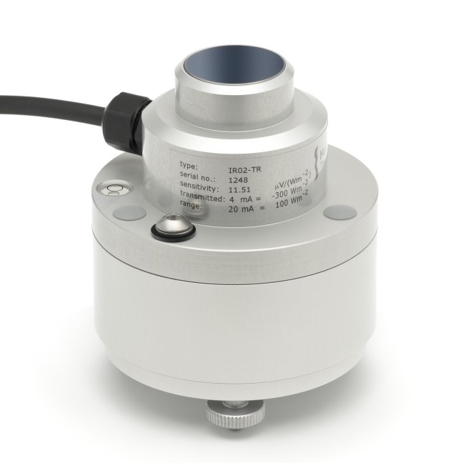 IR02-TR pyrgeometer with heater used in greenhouses (kassen)