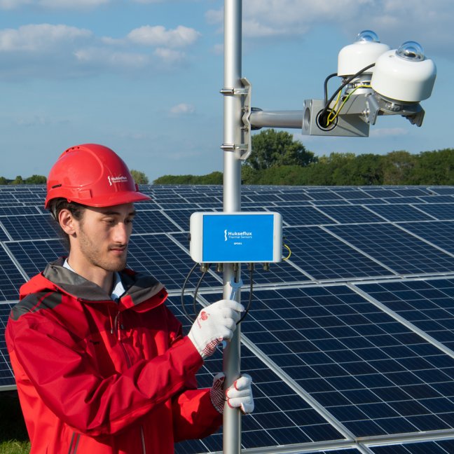Protection against surges on PV park